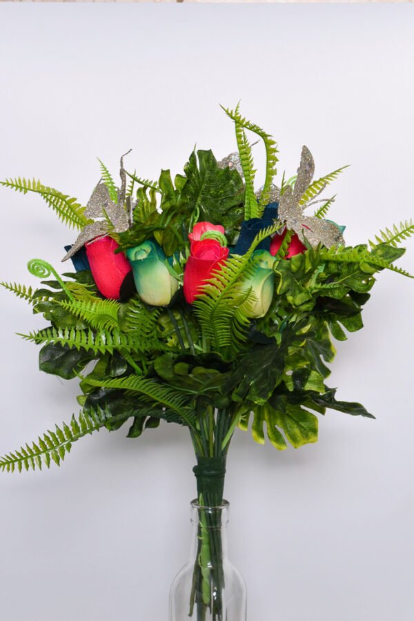 Red and Green Wooden Rose Bouquet